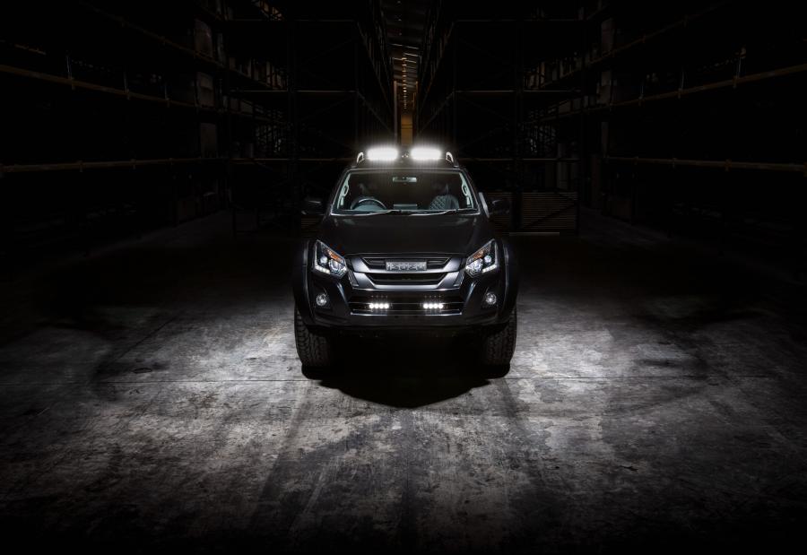 Isuzu D-Max Stealth by Arctic Trucks 2018 года  (UK) (фото 11 из 12)